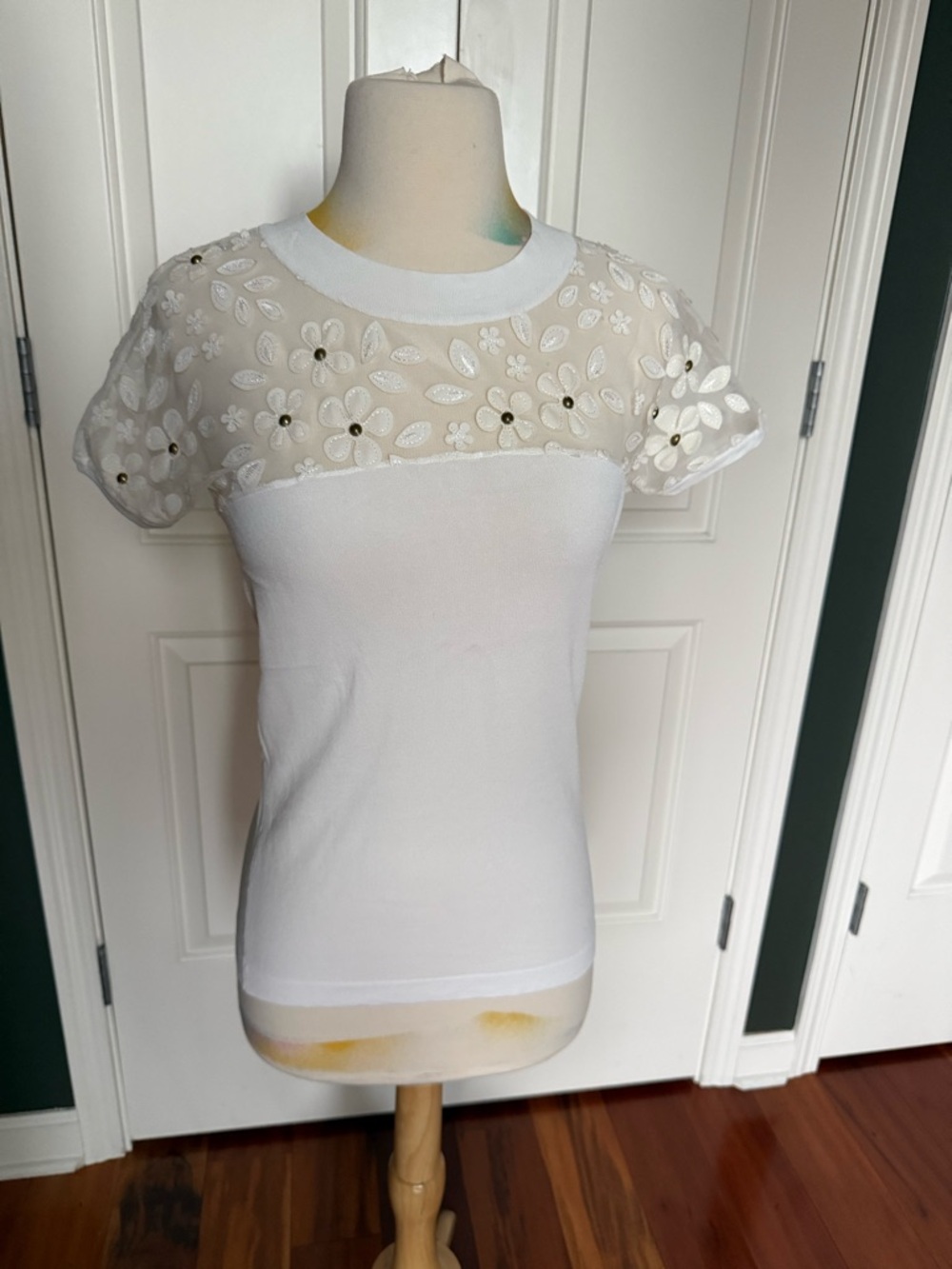Women's White Floral Lace Short Sleeve Top Size S